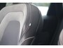 Volvo XC60 T6 Recharge AWD R-Design | Longe Range | Trekhaak | Parkeercamera | Glossy Black | Keyless
