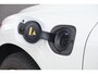 Volvo XC60 T6 Recharge AWD R-Design | Longe Range | Trekhaak | Parkeercamera | Glossy Black | Keyless