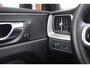 Volvo XC60 T6 Recharge AWD R-Design | Longe Range | Trekhaak | Parkeercamera | Glossy Black | Keyless
