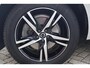 Volvo XC60 T6 Recharge AWD R-Design | Longe Range | Trekhaak | Parkeercamera | Glossy Black | Keyless