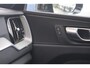 Volvo XC60 T6 Recharge AWD R-Design | Longe Range | Trekhaak | Parkeercamera | Glossy Black | Keyless