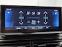Peugeot 3008 SUV Allure Pack Business 130pk Automaat | Navigatie | Achteruitrijcamera | Handsfree achterklep | Climate Control | Keyless | Parkeersensoren v+a | Cruise Control | Dodehoeksensor | Led koplampen | Apple Carplay / Android Auto | Bluetooth | DAB+ radio | Donker getint glas | Dealeronderhouden | 18" lichtmetalen velgen |