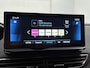 Peugeot 3008 SUV Allure Pack Business 130pk Automaat | Navigatie | Achteruitrijcamera | Handsfree achterklep | Climate Control | Keyless | Parkeersensoren v+a | Cruise Control | Dodehoeksensor | Led koplampen | Apple Carplay / Android Auto | Bluetooth | DAB+ radio | Donker getint glas | Dealeronderhouden | 18" lichtmetalen velgen |