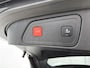 Peugeot 3008 SUV Allure Pack Business 130pk Automaat | Navigatie | Achteruitrijcamera | Handsfree achterklep | Climate Control | Keyless | Parkeersensoren v+a | Cruise Control | Dodehoeksensor | Led koplampen | Apple Carplay / Android Auto | Bluetooth | DAB+ radio | Donker getint glas | Dealeronderhouden | 18" lichtmetalen velgen |