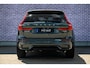 Volvo XC60 T8 Plug-in hybrid AWD Ultra Dark Executive Edition | Bowers & Wilkins | Luchtvering | 22" | Massagefunctie voorstoelen | Zwarte hemelbekleding | Head-Up Display | Getint Glas | Memory Seats |