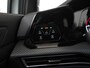 Volkswagen Golf Variant 1.5 eTSI R-Line DSG | 150PK | Trekhaak | Panoramadak | Zondag Open!