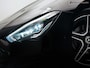 Mercedes-Benz CLA Shooting Brake 180 Business Solution AMG (PANORAMA-SCHUIFDAK,SFEERVERLICHTING,,ALCANTARA,STOELVERWARMING)