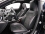 Mercedes-Benz CLA Shooting Brake 180 Business Solution AMG (PANORAMA-SCHUIFDAK,SFEERVERLICHTING,,ALCANTARA,STOELVERWARMING)
