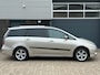 Mitsubishi Grandis 2.4-16V InSport AIRCO CRUISE PDC 7PERSOONS automaat