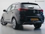 MG MG ZS EV Long Range Luxury Sport 70 kWh (APPLE CARPLAY,PANORAMADAK,ELEKTRISCHE STOELEN,CAMERA,ADAPTIVE CRUISE,NAVIGATIE,LED)