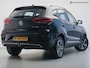 MG MG ZS EV Long Range Luxury Sport 70 kWh (APPLE CARPLAY,PANORAMADAK,ELEKTRISCHE STOELEN,CAMERA,ADAPTIVE CRUISE,NAVIGATIE,LED)