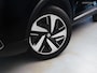 MG MG ZS EV Long Range Luxury Sport 70 kWh (APPLE CARPLAY,PANORAMADAK,ELEKTRISCHE STOELEN,CAMERA,ADAPTIVE CRUISE,NAVIGATIE,LED)