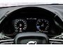 Volvo XC40 2.0 T4 Momentum Pro | Power Seats | Stoelverwarming | Exterior Styling Kit | Zittingverlengers | Navigatie |