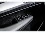 Volvo XC40 2.0 T4 Momentum Pro | Power Seats | Stoelverwarming | Exterior Styling Kit | Zittingverlengers | Navigatie |