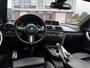 BMW 3-Serie Touring 320i High Executive ✅ M-SPORT ✅ Pano ✅ CarPlay ✅ Leer ✅ Head-up