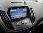 Ford Kuga 1.5 EcoBoost Titanium | Trekhaak | Stuur-/stoelverwarming | Parkeersensoren voor en achter | 17'' Lichtmetalen velgen
