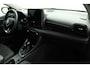 Toyota Yaris 1.5 Hybrid 115 Dynamic | Comfort Pack | Stoel- en Stuurverwarming | Parkeersensoren | Dodehoekdetectie |
