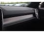 Volvo XC40 T4 Recharge R-Design | Stoelverwarming | Parkeercamera | Memory Stoel | Glossy Black | Keyless