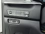 Kia Niro EV e-Niro DYNAMICLINE 64 kWh | SoH 95,3% | PDC | WARMTEPOMP | CAMERA | CLIMA | CRUISE ADAPT. | NAVI | PRIVACY GLASS | DAKRAILING | APPLE CAR PLAY & ADROID AUTO | 17'' LM VELGEN |
