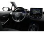Toyota Corolla 1.8 Hybrid Style | Trekhaak | Navigatie | Head-up display | Stoelverwarming | Full LED | Parkeersensoren voor/achter | Keyless | Adaptive Cruise | Clima | Apple Carplay / Android Auto | Camera | 17 inch