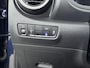 Hyundai Kona Electric EV COMFORT 64 kWh | PDC | 3 FASE | WARMTEPOMP | CAMERA | CLIMA | CRUISE ADAPT. | NAVI | PRIVACY GLASS | DAKRAILING | APPLE CAR PLAY & ADROID AUTO |