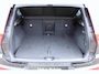 Volvo XC40 B4 Plus Dark | Panoramadak | Trekhaak | Verwarmbare voorstoelen en stuurwiel | Premium audio by Harman Kardon | Adaptieve cruise control