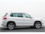 Volkswagen Tiguan 1.4 TSI DSG R-Line Edition Panoramadak, Standkachel, Cruise, Camera, Verwarmde Stoelen, Trekhaak, 19''