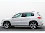 Volkswagen Tiguan 1.4 TSI DSG R-Line Edition Panoramadak, Standkachel, Cruise, Camera, Verwarmde Stoelen, Trekhaak, 19''