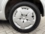 Toyota Yaris 1.3-16V VVT-i Luna