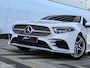 Mercedes-Benz A-klasse 200 AMG Line |Pano |Led |Stoelverwarming