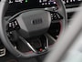 Audi A6 Avant 55 TFSI e quattro S edition Competition | Luchtvering | B&O met hoofdsteunspeakers | Matrix/O-led | HUD | Bijrijderscherm | Rode stiksels | Sfeerverl. | Stuurverwarming | Stoel verw. v+a | 21'' velgen | Carbon inleg | Trekhaak |