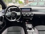 Mercedes-Benz A-klasse 250 e Business Solution AMG Limited | Sfeerverlichting | Navigatie | Stoelverwarming | Apple Carplay |