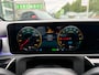 Mercedes-Benz A-klasse 250 e Business Solution AMG Limited | Sfeerverlichting | Navigatie | Stoelverwarming | Apple Carplay |