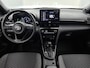 Toyota Yaris Cross 1.5 Hybrid 115 First Edition + | BTW | Stoel+stuurverwarming | Draadloze telefoonlader | Navigatie | Apple CarPlay/Android auto | Cruise Control Adaptive |
