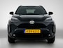 Toyota Yaris Cross 1.5 Hybrid 115 First Edition + | BTW | Stoel+stuurverwarming | Draadloze telefoonlader | Navigatie | Apple CarPlay/Android auto | Cruise Control Adaptive |