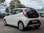 Toyota Aygo 1.0 VVT-i x-wave | Elektrisch Vouwdak | Airco | All Seasons | Camera | Half-leer