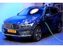 Volvo XC60 2.0 T6 AWD 293kW/399pk Aut8 Plug-in hybrid AWD Plus Bright HARMAN/KARDON + EL.TREKHAAK + ADAPT.CRUISE + SPORTSTOELEN + 360 CAMERA + STOELVERWARMING V&A + STUURVERWARMING + BLIS + EL.STOELEN MET MEMORY + PARKSENSOREN + 19” LM-VELGEN!!