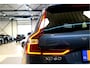 Volvo XC60 2.0 T6 AWD 293kW/399pk Aut8 Plug-in hybrid AWD Plus Bright HARMAN/KARDON + EL.TREKHAAK + ADAPT.CRUISE + SPORTSTOELEN + 360 CAMERA + STOELVERWARMING V&A + STUURVERWARMING + BLIS + EL.STOELEN MET MEMORY + PARKSENSOREN + 19” LM-VELGEN!!