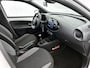 Toyota Aygo X 1.0 VVT-i MT Play | BTW voertuig | Apple CarPlay/Android Auto | Cruise Control Adaptive | Airco | Achteruitrijcamera | Elektrisch verstelbare spiegels | Elektrische ramen voor |