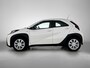 Toyota Aygo X 1.0 VVT-i MT Play | BTW voertuig | Apple CarPlay/Android Auto | Cruise Control Adaptive | Airco | Achteruitrijcamera | Elektrisch verstelbare spiegels | Elektrische ramen voor |