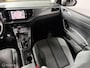 Volkswagen Polo 1.0 TSI R-LINE | AD. CRUISE | APPCNNCT