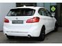 BMW 2-Serie Active Tourer 220i High Executive / Pano / Cruise / Head-up