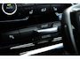 BMW 2-Serie Active Tourer 220i High Executive / Pano / Cruise / Head-up