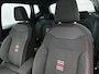 SEAT Arona 1.0 TSI FR | Apple Carplay/Android Auto | Adaptieve Cruise Control | Parkeersensoren Voor & Achter + Camera | Stoelverwarming | Trekhaak | Climate Control | Navigatie | Keyless Entry | Privacy glass |