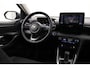 Toyota Yaris 1.5 Hybrid Dynamic | Dodehoek detectie | Navigatie | Apple Carplay / Android Auto | Parkeersensoren voor/achter | Stoelverwarming | Keyless | Adaptive Cruise | Clima | Camera | LED | 16 inch