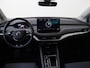 Skoda Enyaq iV 60 | SoH 90% | Navigatie | Stoelverwarming | Keyless | Half lederen bekleding | Cruise control | CarPlay | 3-zone airco |