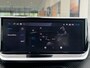 Peugeot e-2008 EV Allure 54 kWh Navigatie | Camera | Stoelverwarming | Climate Control | LED SOH 95,1 %