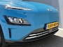 Hyundai Kona Electric EV Fashion 39 kWh / SOH 100% / Stuur-/Stoelverwarming / Navigatie / Apple Carplay/Android Auto / Achteruitrijcamera / Krell audio / 3-fase /