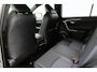 Toyota RAV4 2.5 Hybrid AWD Bi-Tone | Apple Carplay / Android Auto | Stoel-/stuurverwarming | Verwarmbare voorruit | Leder | Full LED | Parkeersensoren voor/achter | Camera | Keyless | Adaptive Cruise | Clima | 18 inch