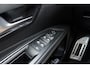 Peugeot 3008 1.6 e-THP GT Line 165pk | Automaat | Panoramadak | Trekhaak | Climate Control | Stoelverwarming | Keyless Start | Elektrische Achterklep | 1.550 Trekgewicht